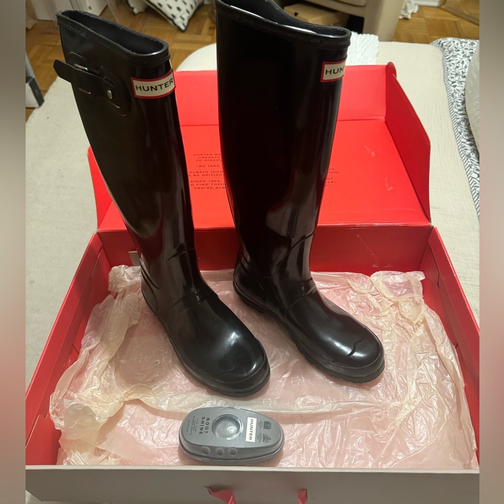 Hunter original tall gloss rain boots